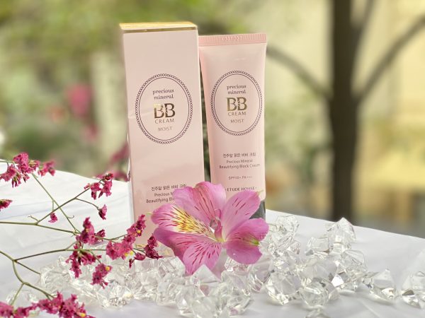 BB Cream SPF50+ PA+++ - Kem nền bảo vệ da