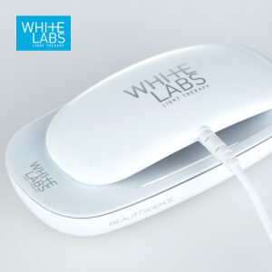 Máy làm trắng răng White Labs
