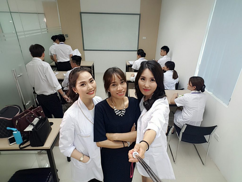 chuyên gia CHANG HANNA và đội ngũ chuyên gia HQ
